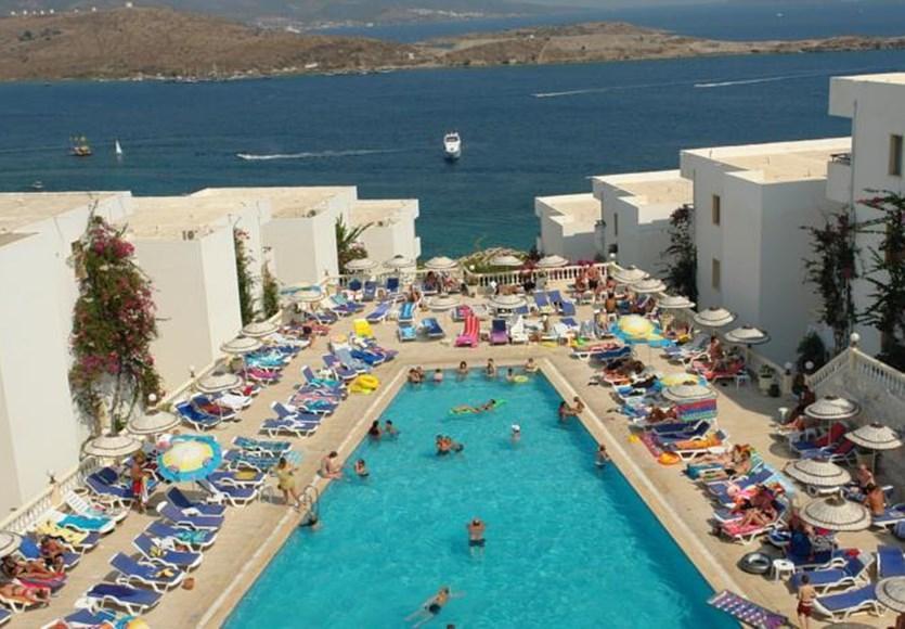 Peda Gumbet Holiday Beach 3*